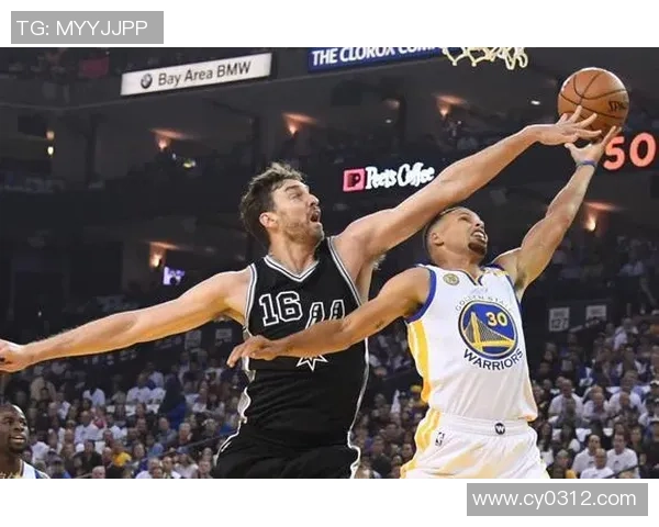 勇士与马刺激战三月二十精彩回顾与赛后分析 勇士与马刺激战三月二十精彩回顾与赛后分析