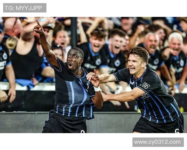 布鲁日与基迪那摩的激烈对决揭示足球战术与团队协作的精彩瞬间